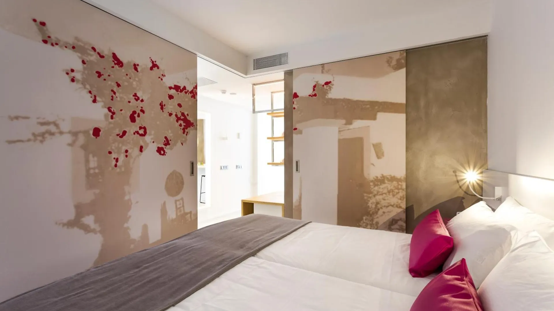 One Ibiza Suites Hotel