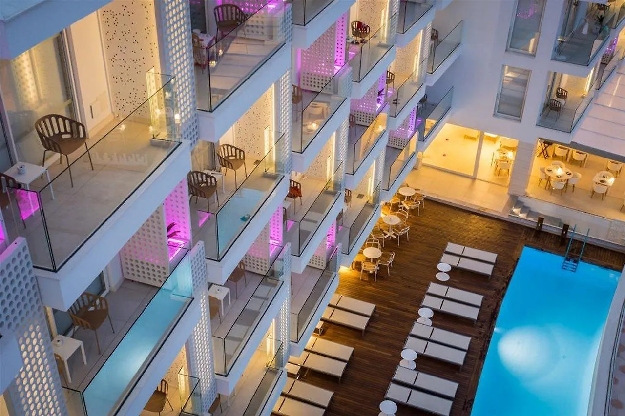 Hotel One Ibiza Suites