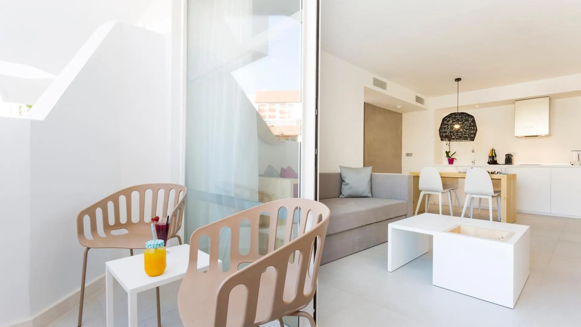 Отель One Ibiza Suites