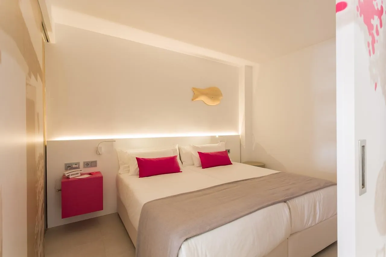 Отель One Ibiza Suites