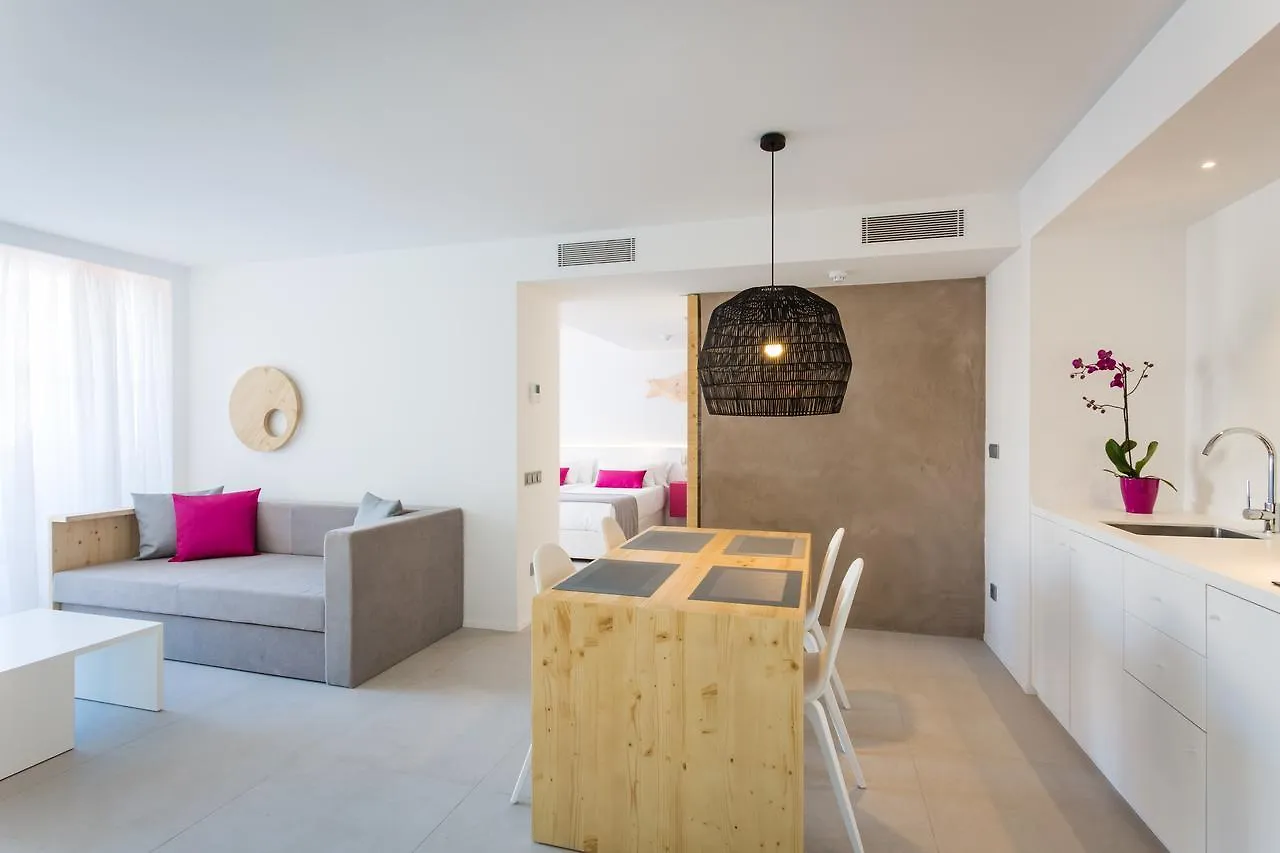 Отель One Ibiza Suites