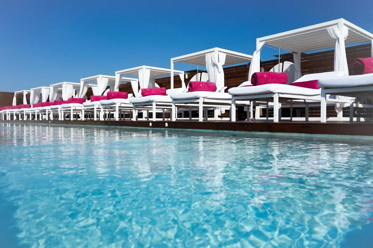 One Ibiza Suites Hotel